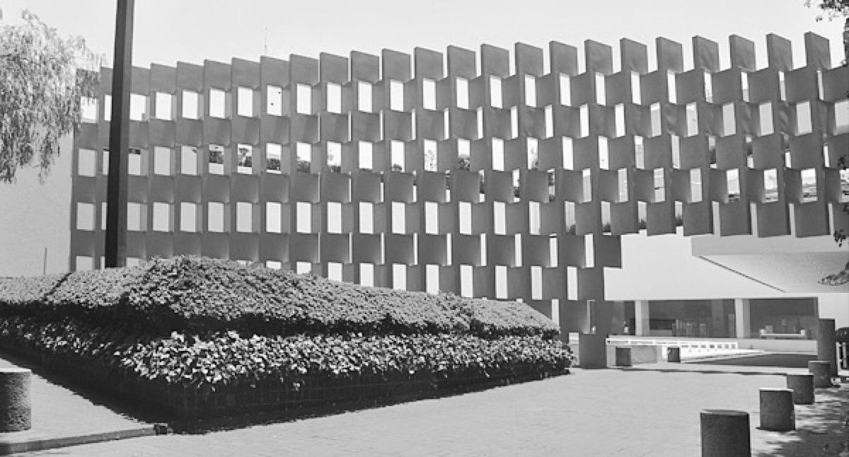 Mathias Goeritz, Celosía del Hotel Camino Real,  1968